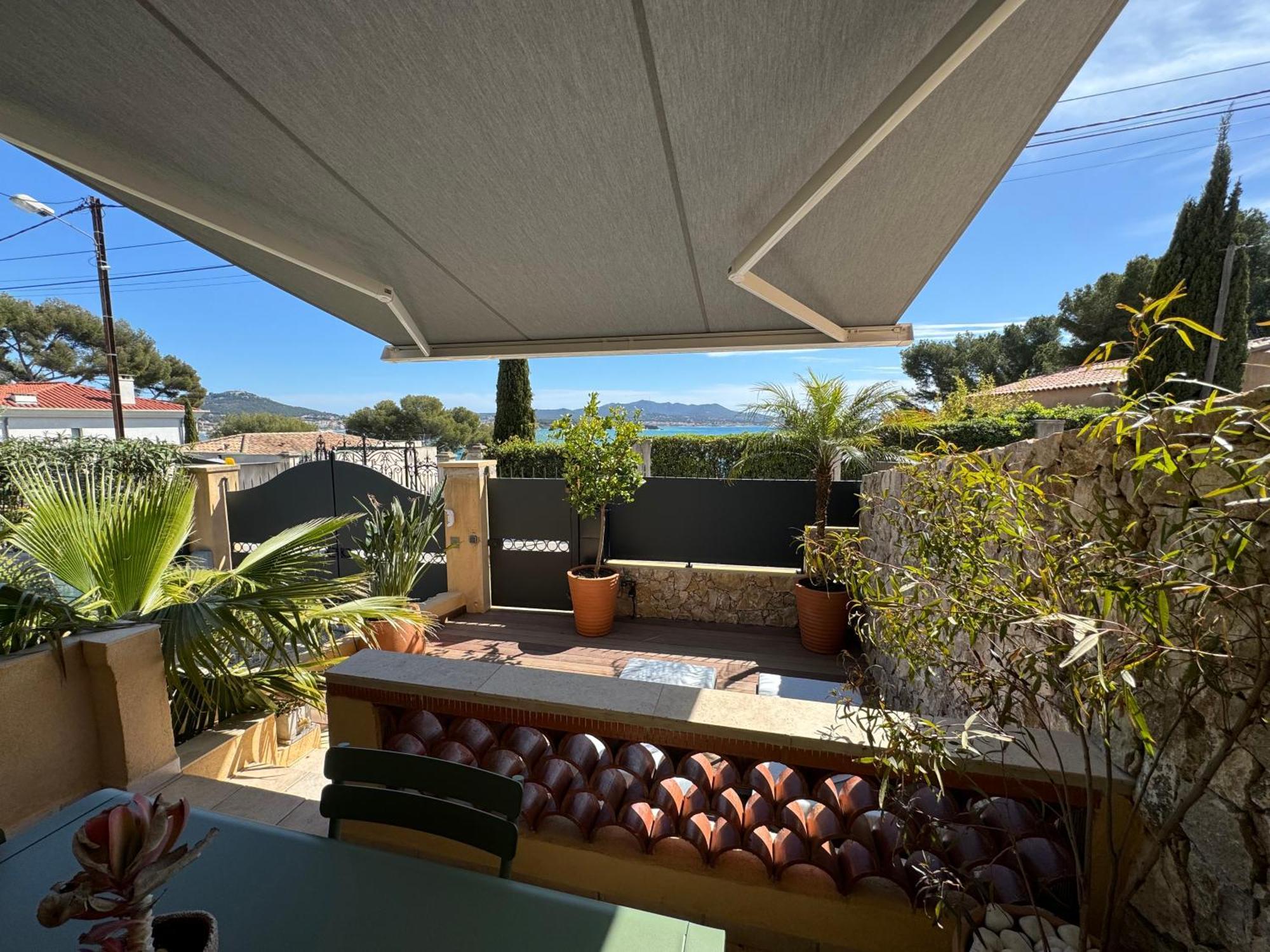 Confortable T2 Vue Mer Avec Terrasse Amenagee Et Parking Prive, Plage Et Port A Pied Sanary-sur-Mer Exterior foto