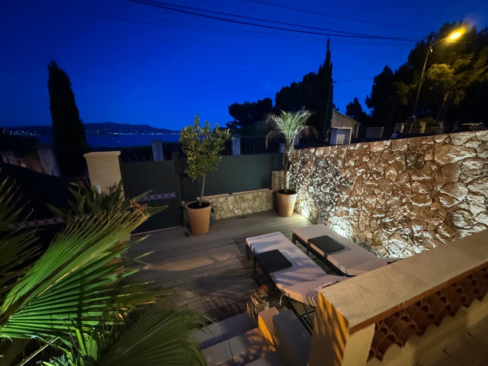 Confortable T2 Vue Mer Avec Terrasse Amenagee Et Parking Prive, Plage Et Port A Pied Sanary-sur-Mer Exterior foto
